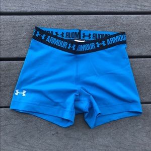 Under Armour Women's HeatGear Armour Shorty